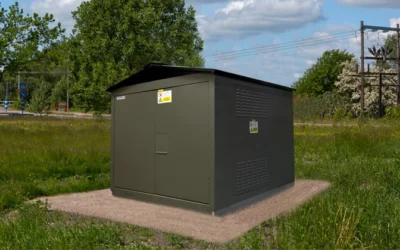 Satellit nätstationer av plåt